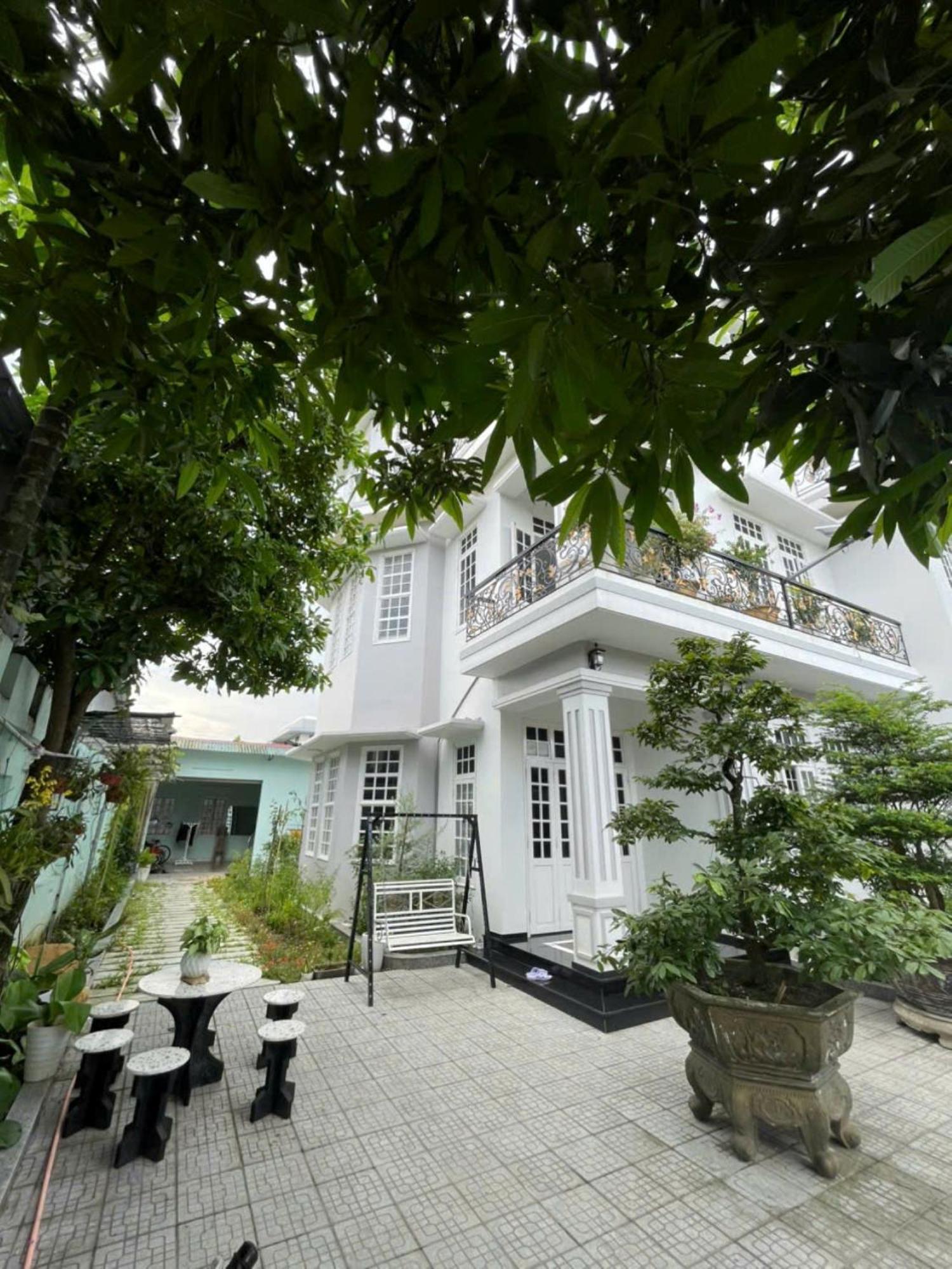 Nhat Long Homestay Hué Eksteriør billede