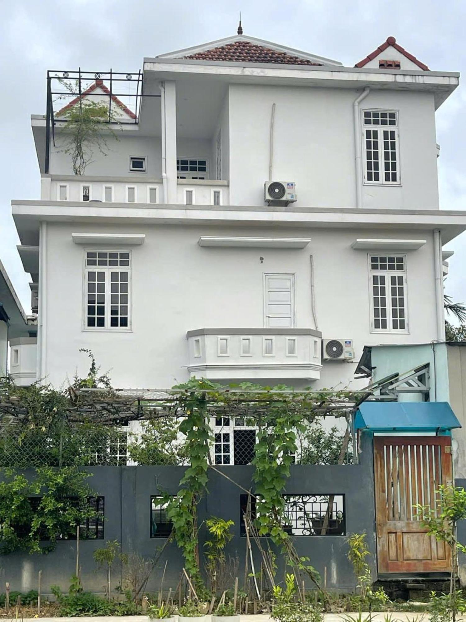 Nhat Long Homestay Hué Eksteriør billede
